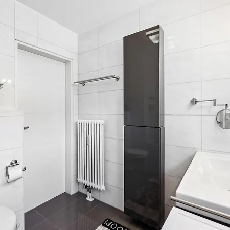 Apartman Beautiful In With Kitchen Ulm